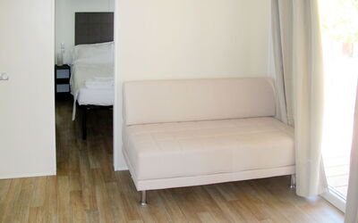 Alojamiento:&nbsp;4 Mori, Colorful (muv106) 604.4