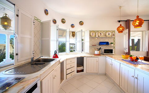 Alojamiento:&nbsp;Luz Romana A2 603.2