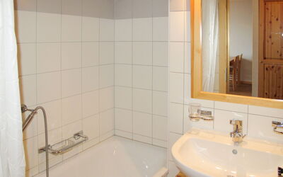 Alojamiento:&nbsp;Le Pracondu (Hne250) 703.3