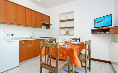 Alojamiento:&nbsp;Albina 677.2