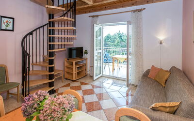 Alojamiento:&nbsp;Villa Anna 610.4