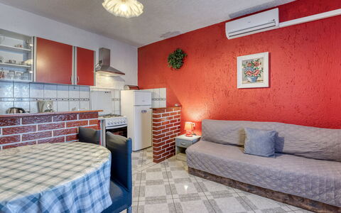 Senj 631: Mueble, Piso, Suelo, Diseño De Interiores, Departamento, Habitación, Techo, Silla, Sala