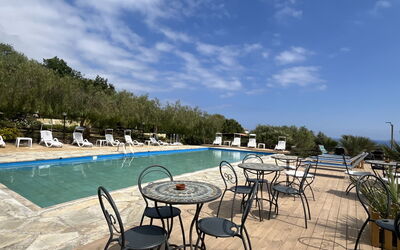 San Lorenzo al Mare 639: Mueble Para Exteriores, Piscina, Paisajismo, Recurso, Eco Hotel, Piscina De Reflejo