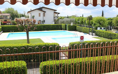 Lazise 718: Arbusto, Piscina, Cobertura, Sombra, Jardín, Césped, Paisajismo, Hacienda, Recurso, Yarda