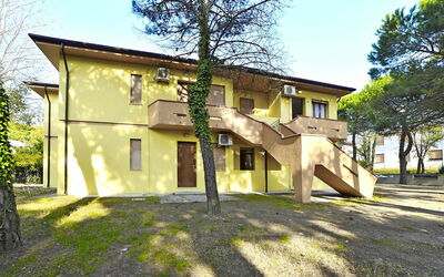 Rosolina Mare 653: Propiedad, Casa, Casa, Edificio, Bienes Raíces, Barrio Residencial, Cabaña, Inmuebles, Árbol, Arquitectura