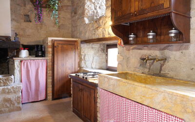 Alojamiento:&nbsp;Nobile - Borgo la Civitella 618.7
