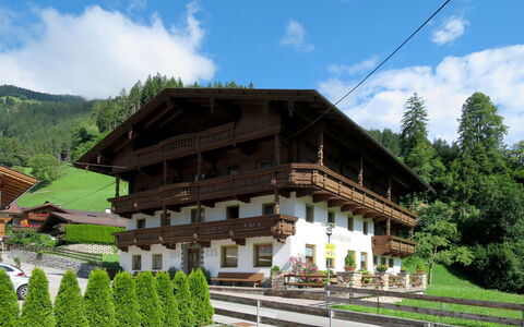 Ratschnhof: Arquitectura, Casa, Propiedad, Montaña, Edificio, Hill Station, Cordillera, Casa, Bienes Raíces, Alpes