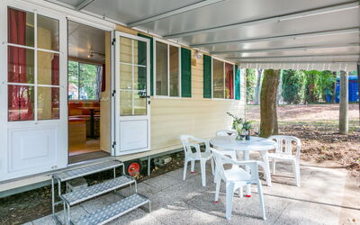 Alojamiento:&nbsp;Belvedere Pineta Camping Village 653.3