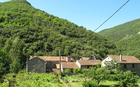 Chassezac: Planta, Cielo, Propiedad, Planta De La Comunidad, Ecorregión, Verde, Hoja, Tierras Altas, Montaña, Entorno Natural