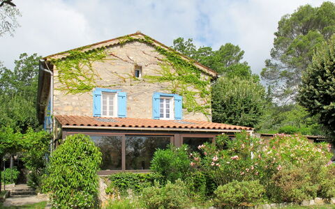 Mas de L'Adrech: Casa, Propiedad, Casa, Edificio, Cabaña, Casa De Campo, Barrio Residencial, Bienes Raíces, Inmuebles, Área Rural
