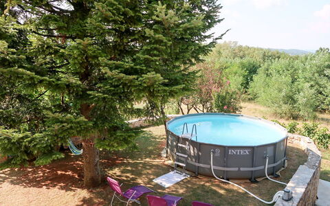 Labin 797: Propiedad, Árbol, Bienes Raíces, Casa, Casa, Piscina, Paisaje, Patio Interior, Planta, Yarda