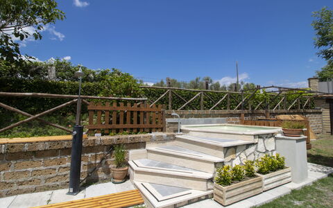 Il Casaletto: Propiedad, Botánica, Bienes Raíces, Casa, Arquitectura, Edificio, Jardín, Árbol, Casa, Jardín Botánico