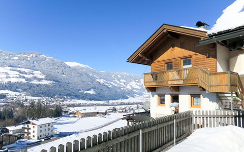 Gruber: Nieve, Invierno, Propiedad, Montaña, Cordillera, Cielo, Bienes Raíces, Alpes, Casa, Hill Station