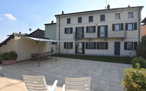 La Corte Bricca (Casa Padronale): Propiedad, Edificio, Casa, Departamento, Bienes Raíces, Casa, Fachada, Habitación, Inmuebles, Patio