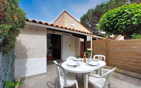 Alojamiento:&nbsp;Hameau de Talaris 350.19