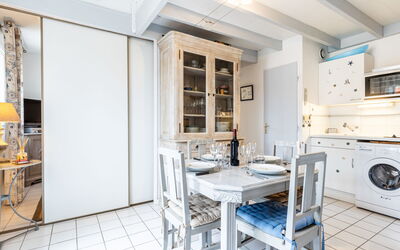 Alojamiento:&nbsp;Hameau de Talaris 350.17