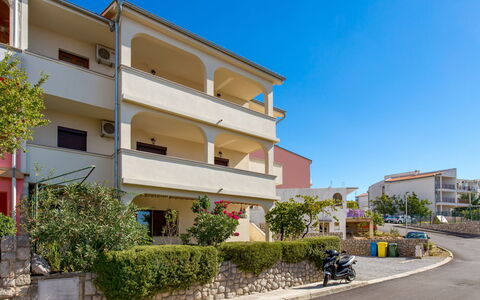 Crikvenica 724: Departamento, Balcón, Hatchback, Hotel