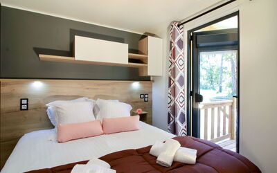 Alojamiento:&nbsp;Premium Cocoon 649.3