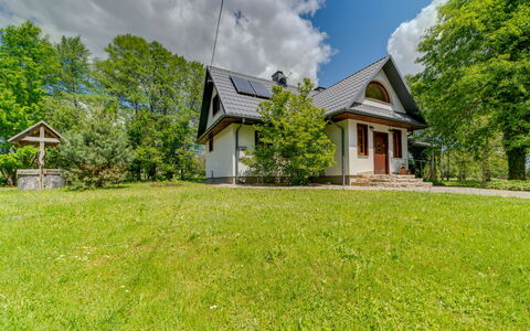 Zatylówka Dom Na Wyspie: Hierba, Casa, Casa, Cabaña, Techo, Césped, Jardín, Inmuebles, Casa De Campo, Paisajismo