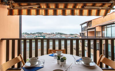 Alojamiento:&nbsp;Les Terrasses Notre Dame du Port 900.9