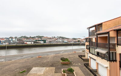 Alojamiento:&nbsp;Les Terrasses Notre Dame du Port 900.9