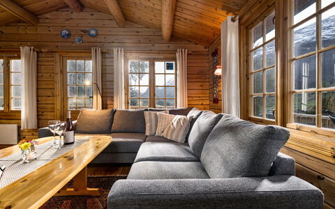 Fjordblick i: Madera, Casa, Casa, Cabaña, Sala, Sofá, Madera Dura, Cuarto De Troncos, Maderas