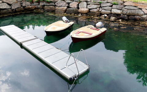 Villa Lorna: Agua, Los Recursos Hídricos, Vehículo, Naturaleza, Barco, Cuerpo De Agua, Lago, Barcos Y Canotaje - Efectos Y Equipo, Ocio, Planta