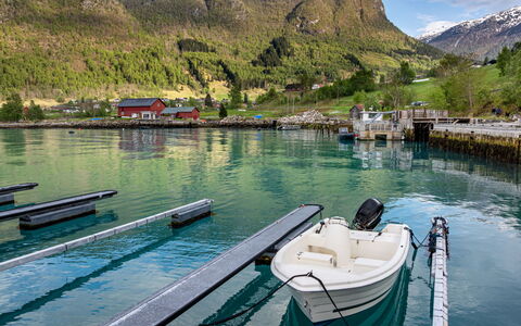 Hovsfjellet: Agua, Cuerpo De Agua, Corriente De Agua, Lago, Muelle, Muelle, Costeras Y Los Accidentes Geográficos Oceánico, Barco, Atracción Turística, Costa