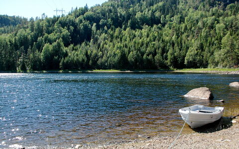 Haven: Agua, Cielo, Planta, Barco, Los Recursos Hídricos, Árbol, Paisaje Natural, Vehículo, Alerce, Lago