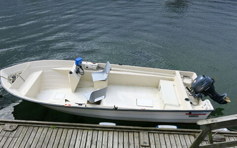 Mjellhaugen: Agua, Barco, Watercraft, Arquitectura Naval, Vehículo, Barcos Y Canotaje - Efectos Y Equipo, Lago, Automotive Exterior, Esquife