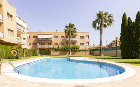 Mas de Clariana: Piscina, Propiedad, Edificio, Bienes Raíces, Barrio Residencial, Recurso, Casa, Casa, Ocio, Departamento