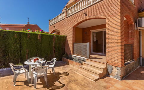 Villa Aragon: Departamento, Balcón, Condominio, Cerca, Mueble Para Exteriores
