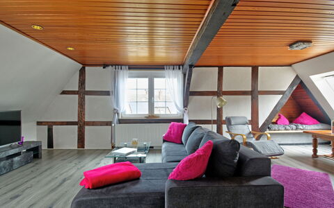 Alojamiento:&nbsp;Born 3 110.3