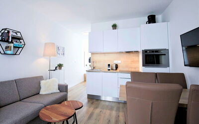Alojamiento:&nbsp;Lakeside Village 4 10.4