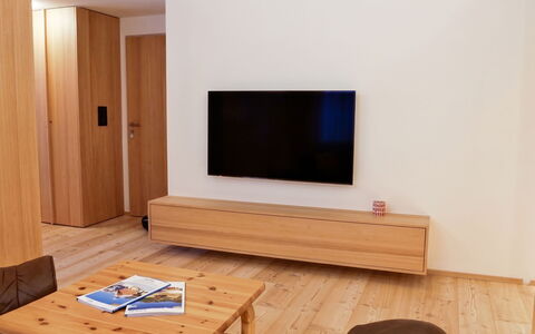 Armina: Piso, Suelos De Madera, Suelo, Madera, Mueble, Diseño De Interiores, Suelo Laminado, Madera Dura, Habitación, Sala
