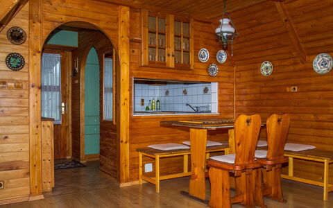 Blue: Edificio, Mueble, Mesa, Ventana, Madera, Casa, Diseño De Interiores, Manchas De Madera, Puerta, Suelo