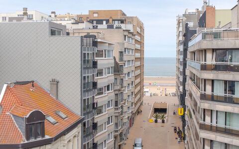 Rooftop Breeze with Parking: Barrio Residencial, Barrio, Área Urbana, Techo, Arquitectura, By, Departamento, Edificio, Propiedad, Área Metropolitana