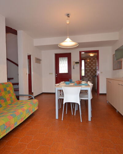Holiday Village 642.2