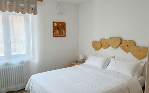 Canazei 510: Mueble, Diseño De Interiores, Habitación, Cama, Madera, Sábana, Lecho, Linos, Habitación, Textil
