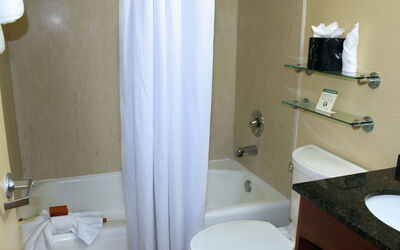 Alojamiento:&nbsp;Plaza Resort 6.5