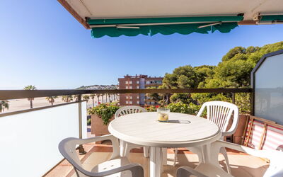 Alojamiento:&nbsp;Els Pins Vistas 160.8