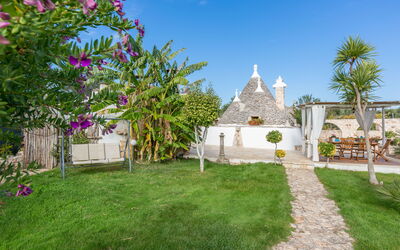 Trullo Suenn Con Piscina
