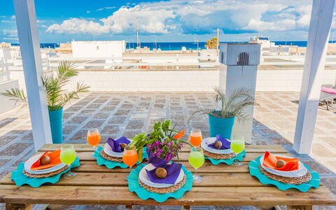 La Terrazza Vista Mare Di Marco: Vacaciones, Turquesa, Azur, Verano, Arena, Mesa, Mar, Habitación, Arquitectura, Diseño De Interiores