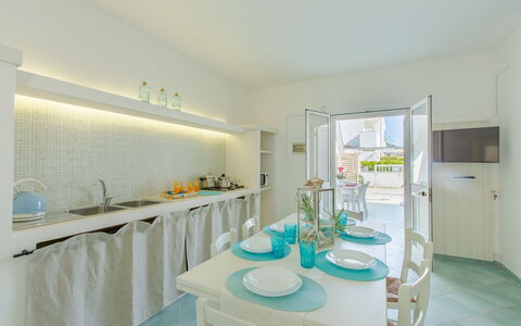 Casa Rosa: Habitación, Propiedad, Edificio, Mueble, Amarillo, Diseño De Interiores, Bienes Raíces, Casa, Cocina, Arquitectura