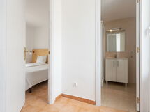 Alojamiento:&nbsp;Neighbours Beach 100.4