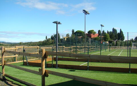 Tenuta Cambiano: Complejo Deportivo, Cielo, Hierba, Árbol, Ocio, Paisaje, Cerca, Área Rural, El Terreno Del Lote, Nube