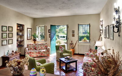sorrento-hills-comfort-villa-massa-lubrense-villa-living-room