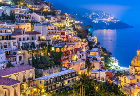 Luxury Blues Apartment: Agua, Edificio, Propiedad, Cielo, Azul, Ligero, Azur, Naturaleza, Casa, Montaña