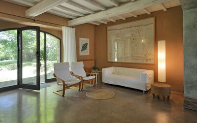 Villa Poderuccio: Habitación, Propiedad, Edificio, Mueble, Diseño De Interiores, Suelo, Techo, Sala, Casa, Piso