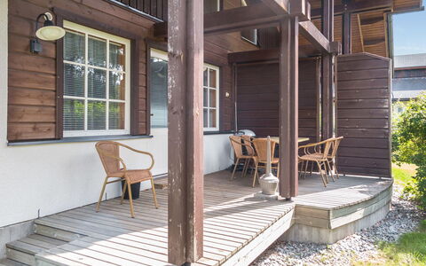 Fore Camp: Madera, Piso, Suelo, Mueble, Suelos De Madera, Diseño De Interiores, Litera, Habitación, Manchas De Madera, Madera Dura